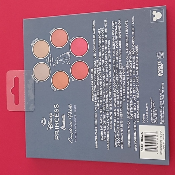 Disney Princess Cinderella Complexion Palette Bronzer Highlighter Blush 6 Shades - Picture 5 of 10